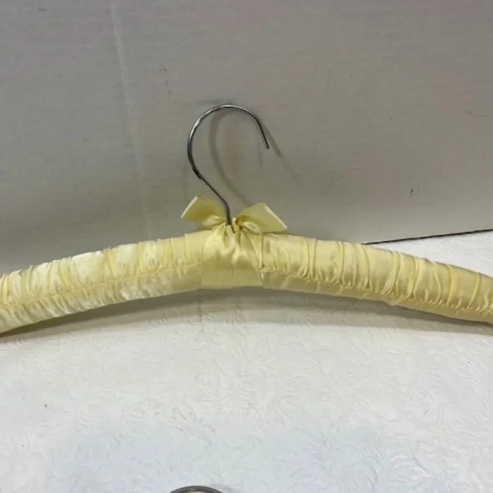 Four Classic Padded Pastel Satin Dress Clothes Hangers Yellow Peach 15.5